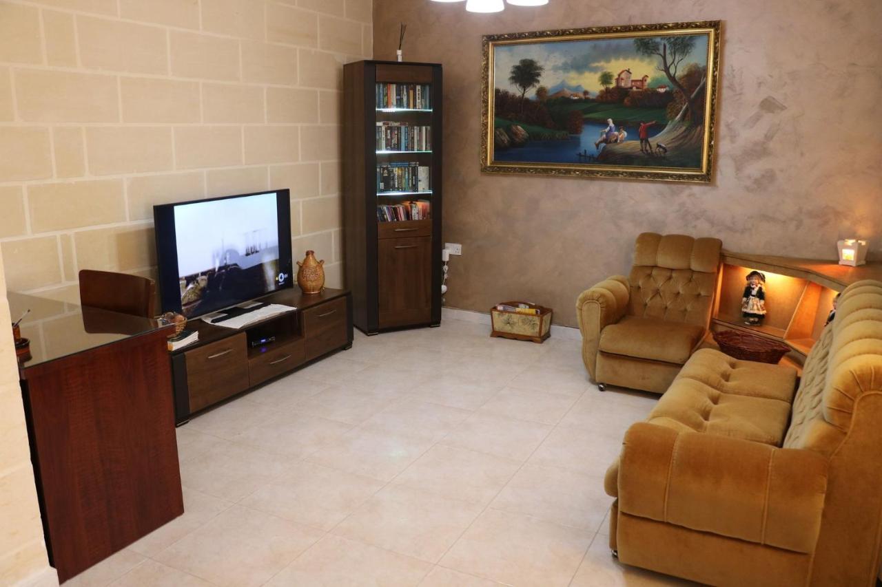 Grazzja Traditional Apartment Zabbar Exterior photo